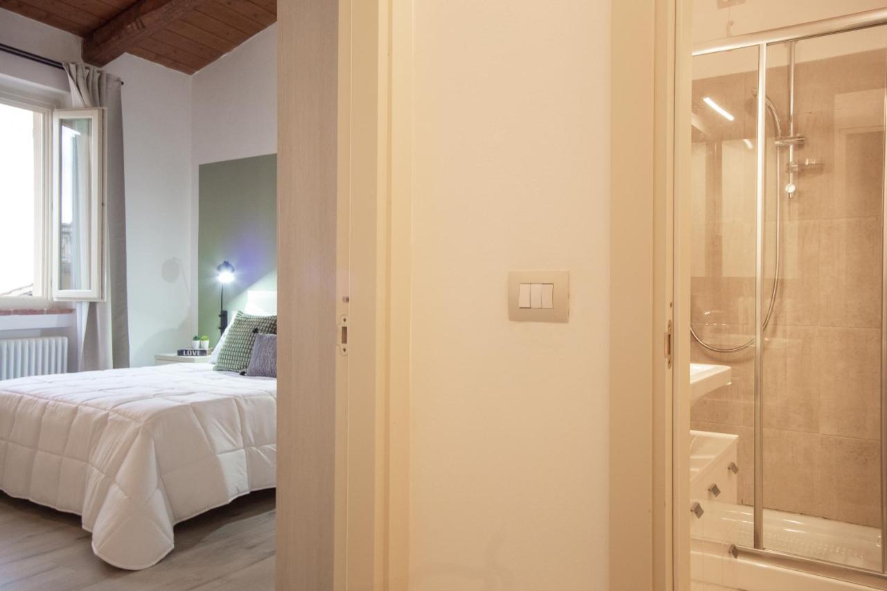 Chic Apartment In The Historic Center Of เปรูจา ภายนอก รูปภาพ